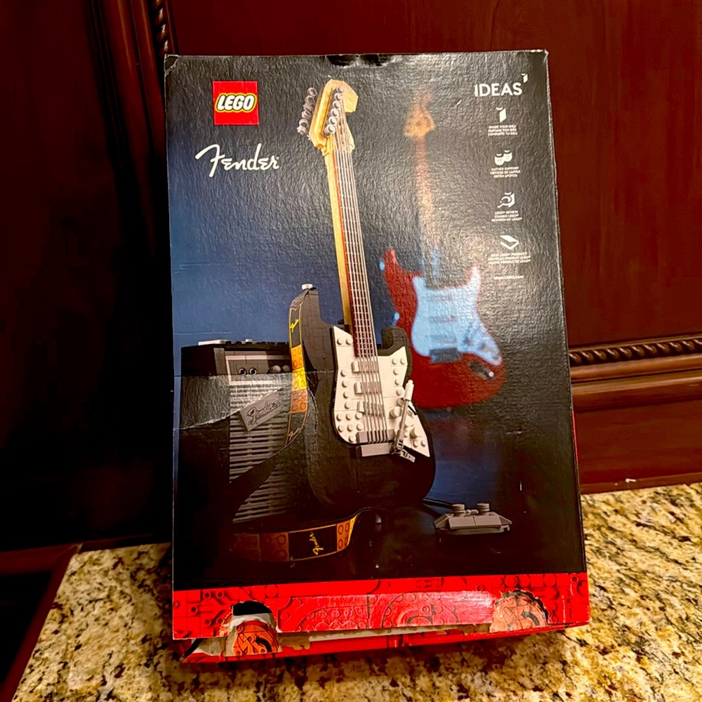 LEGO Fender Stratocaster